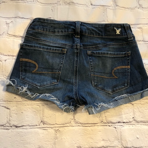 AE Denim Shorts Size 00 - Picture 2 of 3